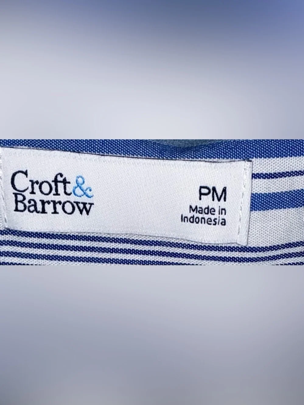 Croft & Barrow Blue & White Vertical Stripe Short-Sleeve Button-Down Shirt (NWT) - Picture 6 of 7